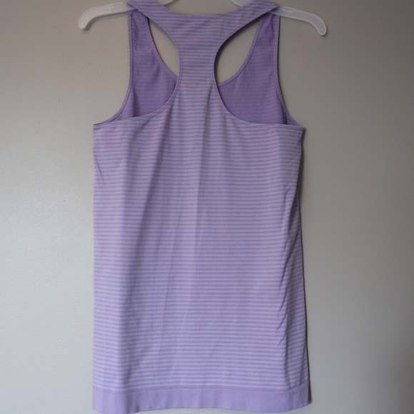 Spandex-Material UnderArmour Tank Top - Picture 1 of 5